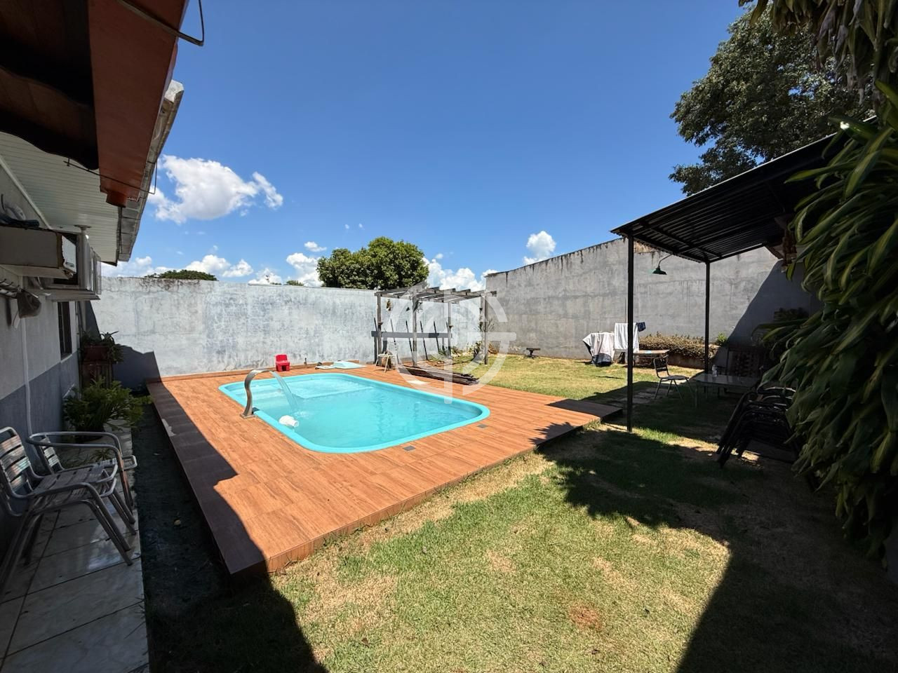 Casa 3 quartos (1 suíte) | Jardim Bourbon - Foz do Iguaçu