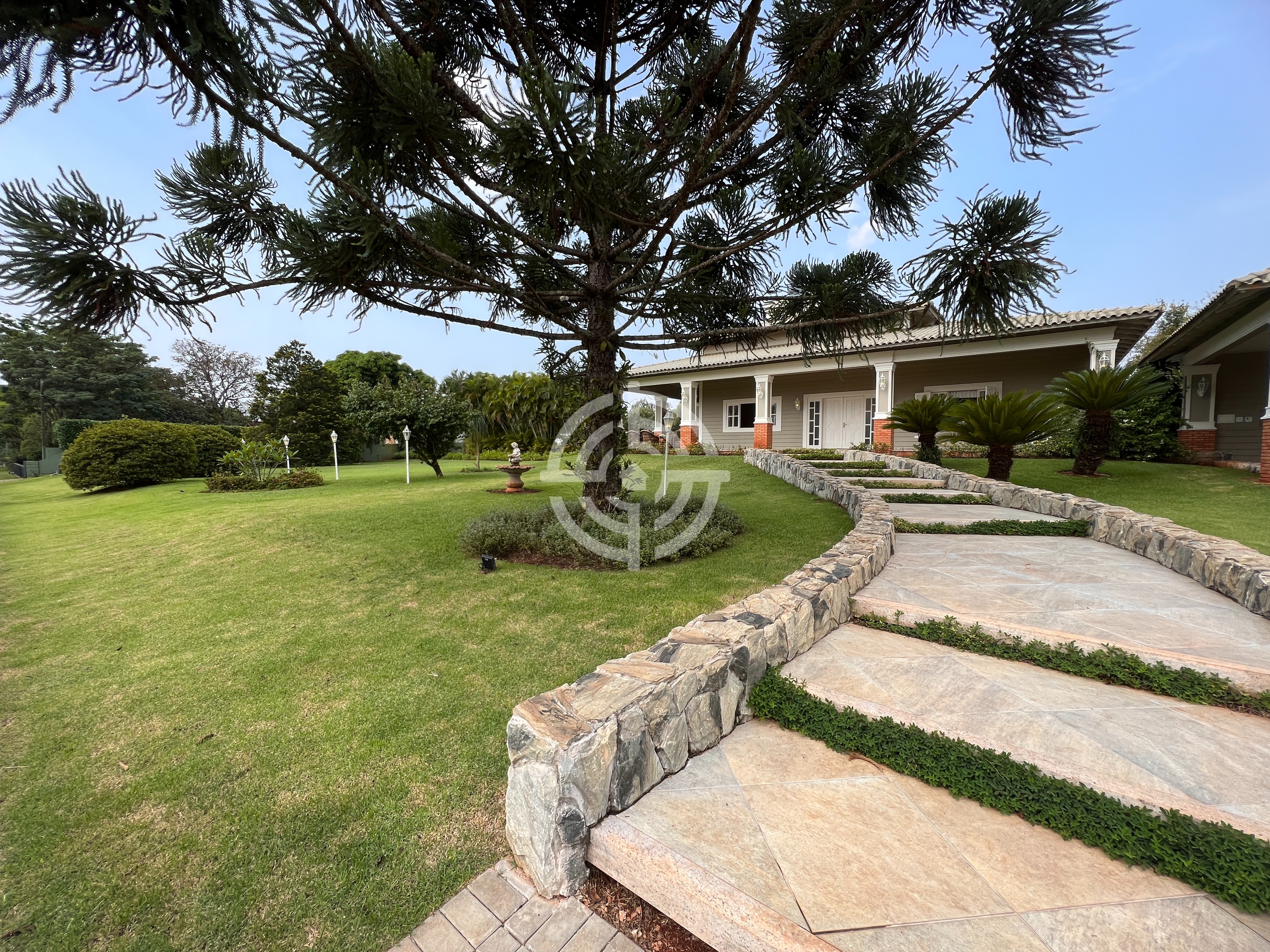Casa com 4 suítes à venda, 600 m² por R$ 4.200.000 - Condomínio Chácara Natureza - Foz do Iguaçu/PR