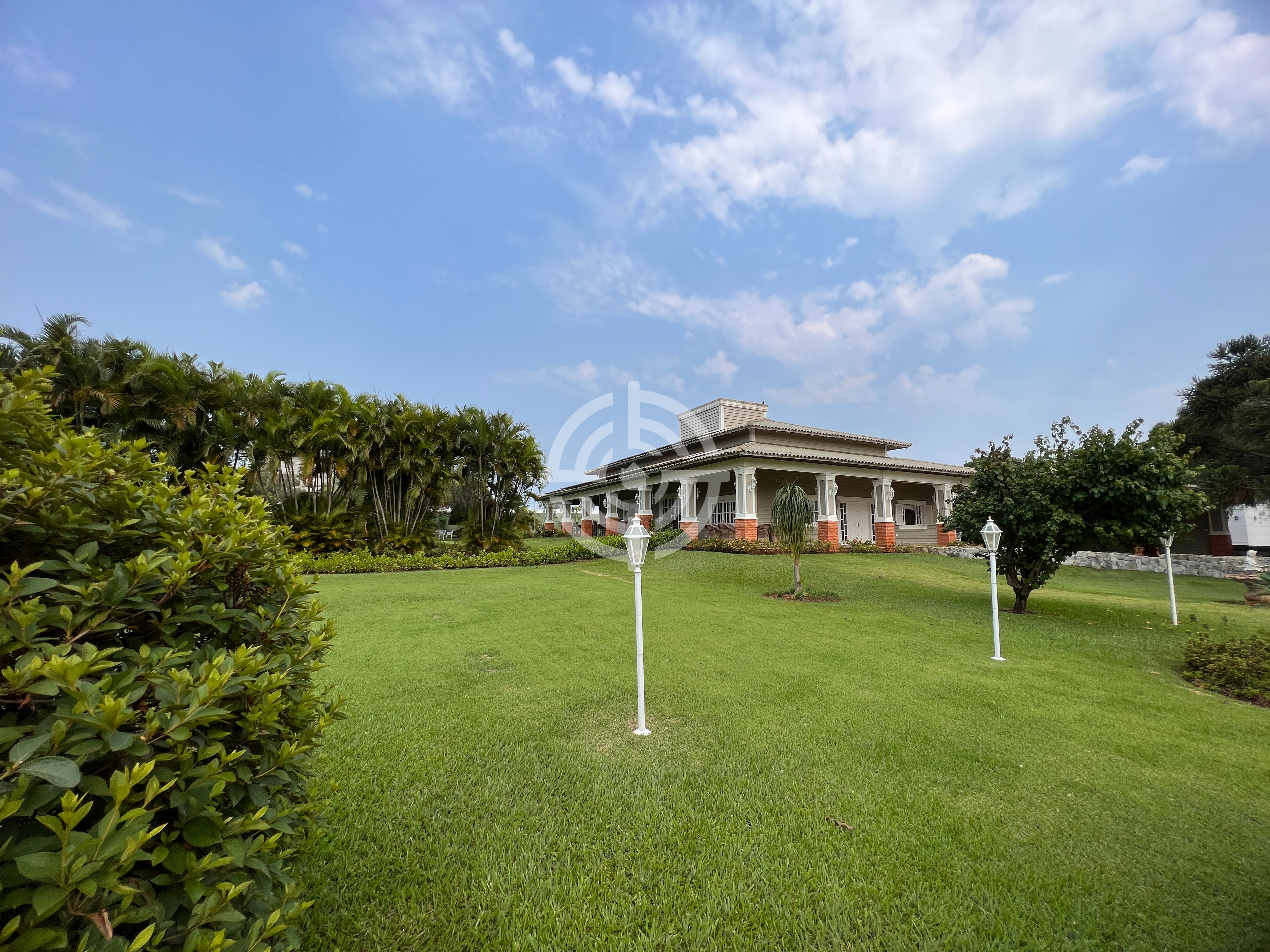 Casa com 4 suítes à venda, 600 m² por R$ 4.200.000 - Condomínio Chácara Natureza - Foz do Iguaçu/PR