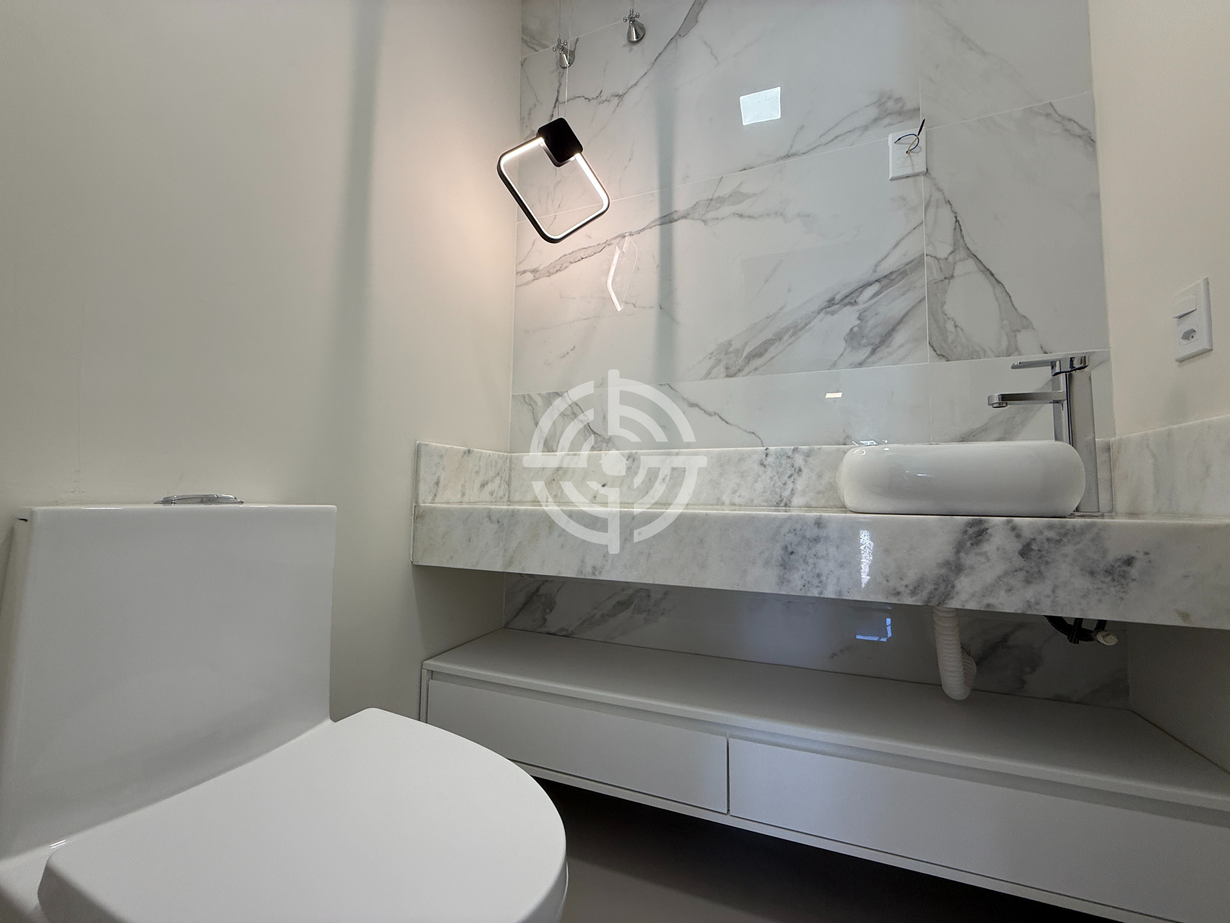 Sobrado com 3 dormitórios à venda, 185 m² por R$ 975.000,00 - Jardim Panorama - Foz do Iguaçu/PR