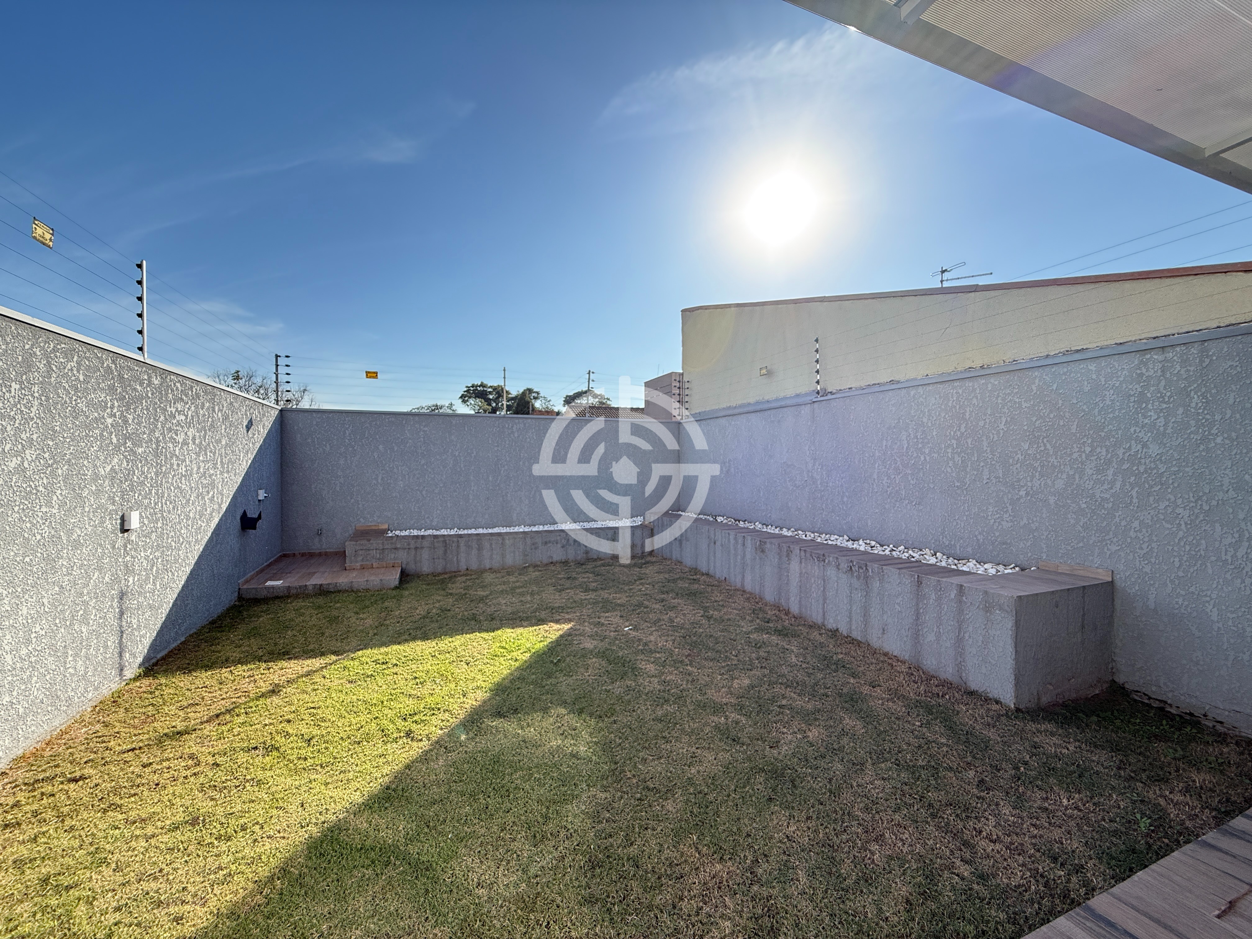 Sobrado com 3 dormitórios à venda, 185 m² por R$ 975.000,00 - Jardim Panorama - Foz do Iguaçu/PR