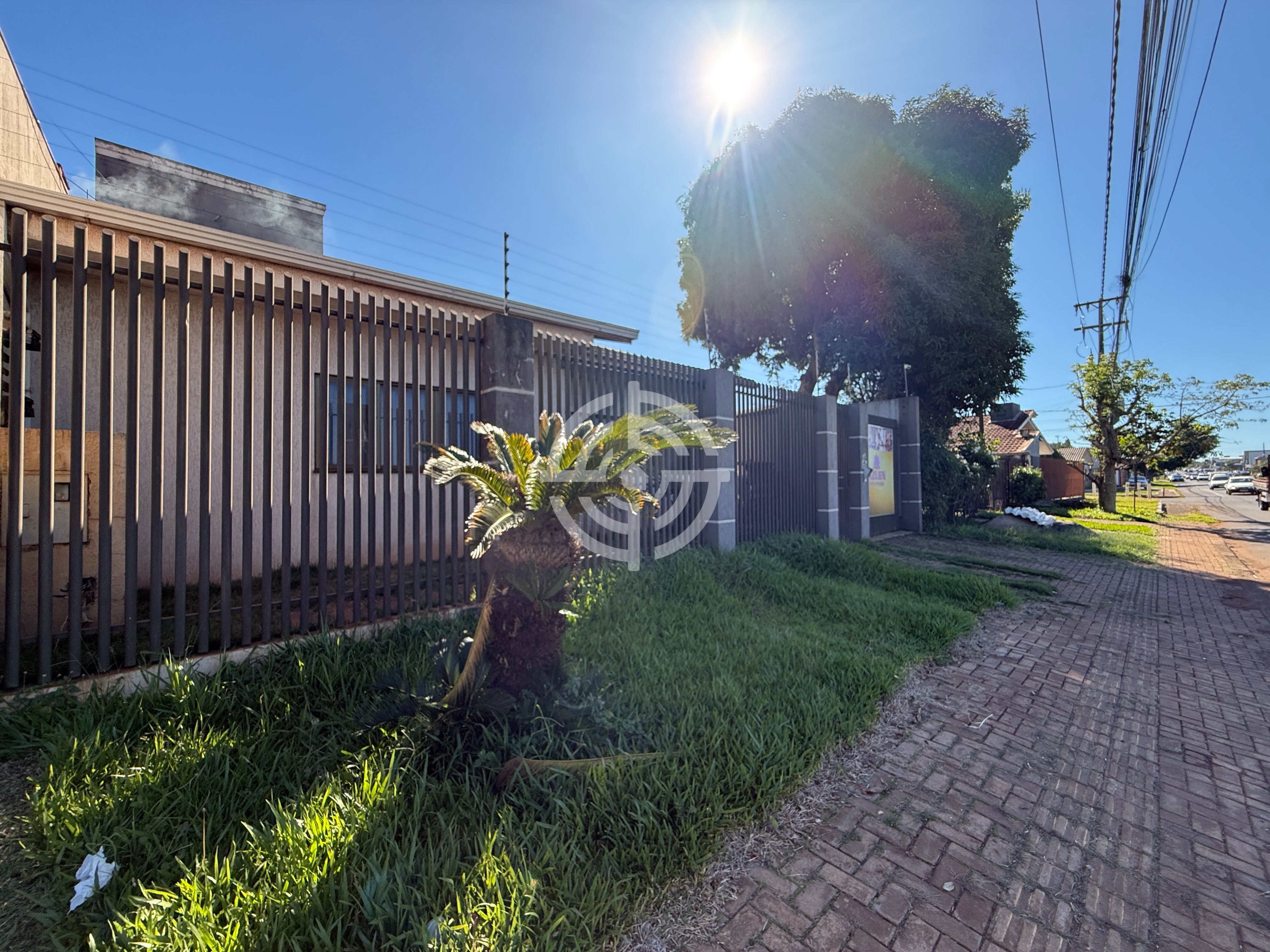 Casa com 2 suítes e 1 demi-suíte à venda, 249,68 m² por R$ 1.250.000,00 - Jardim Copacabana - Foz do Iguaçu/PR