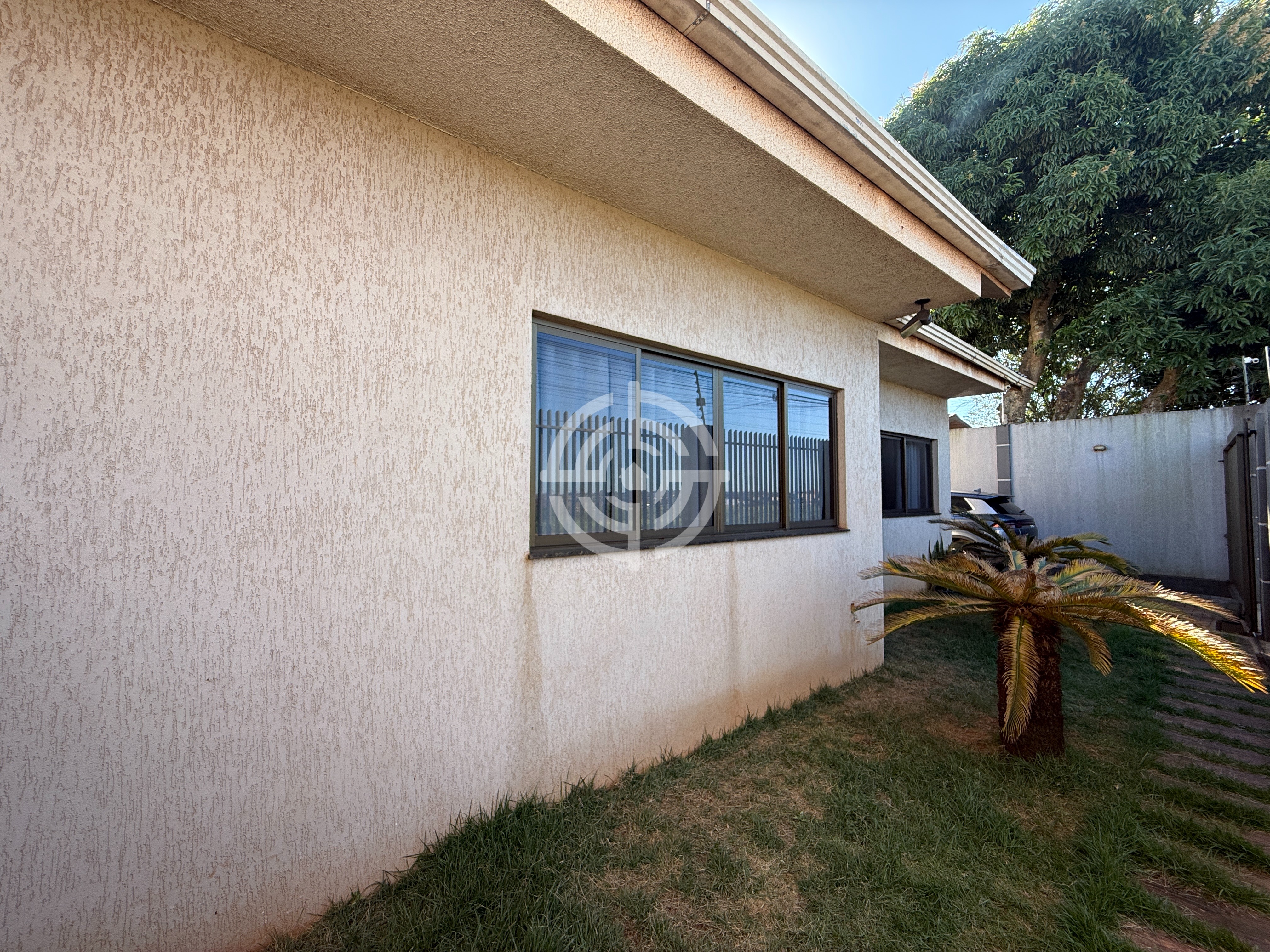 Casa com 2 suítes e 1 demi-suíte à venda, 249,68 m² por R$ 1.250.000,00 - Jardim Copacabana - Foz do Iguaçu/PR