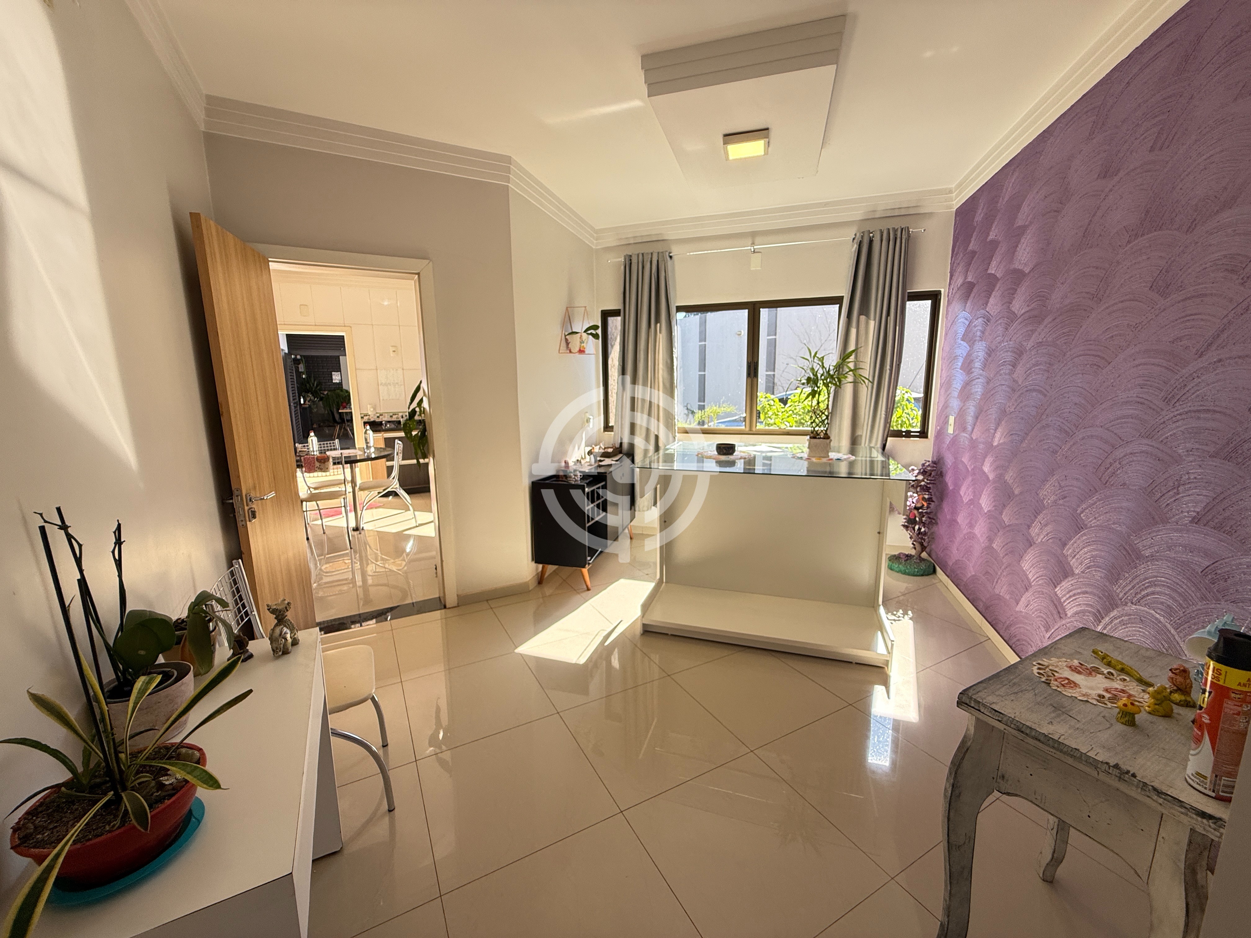 Casa com 2 suítes e 1 demi-suíte à venda, 249,68 m² por R$ 1.250.000,00 - Jardim Copacabana - Foz do Iguaçu/PR