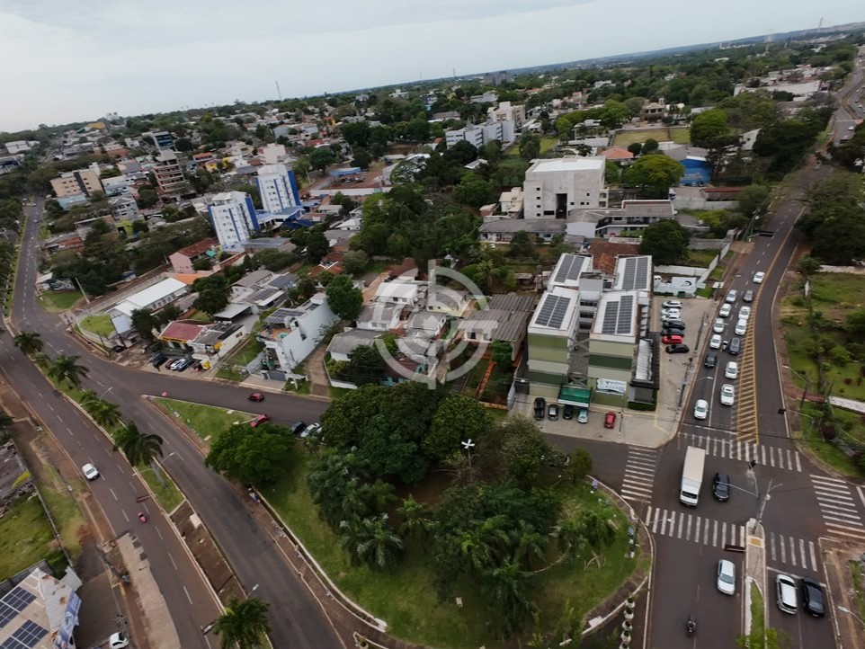 Terreno área de 1.800,00m2, com 5 Casas