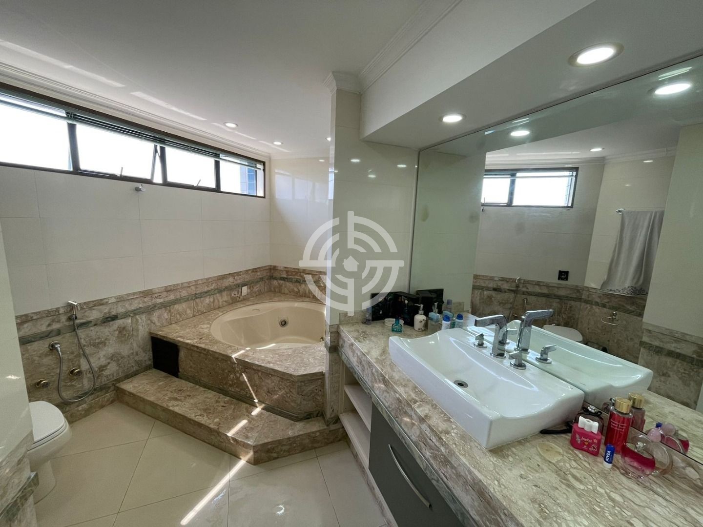 Apartamento Edifício Panorâmico 