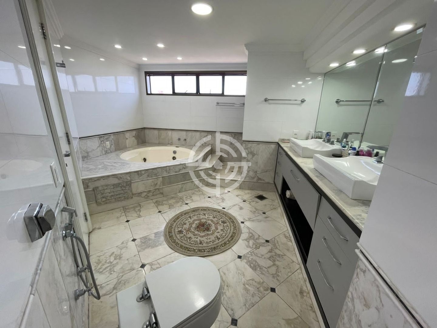Apartamento Edifício Panorâmico 