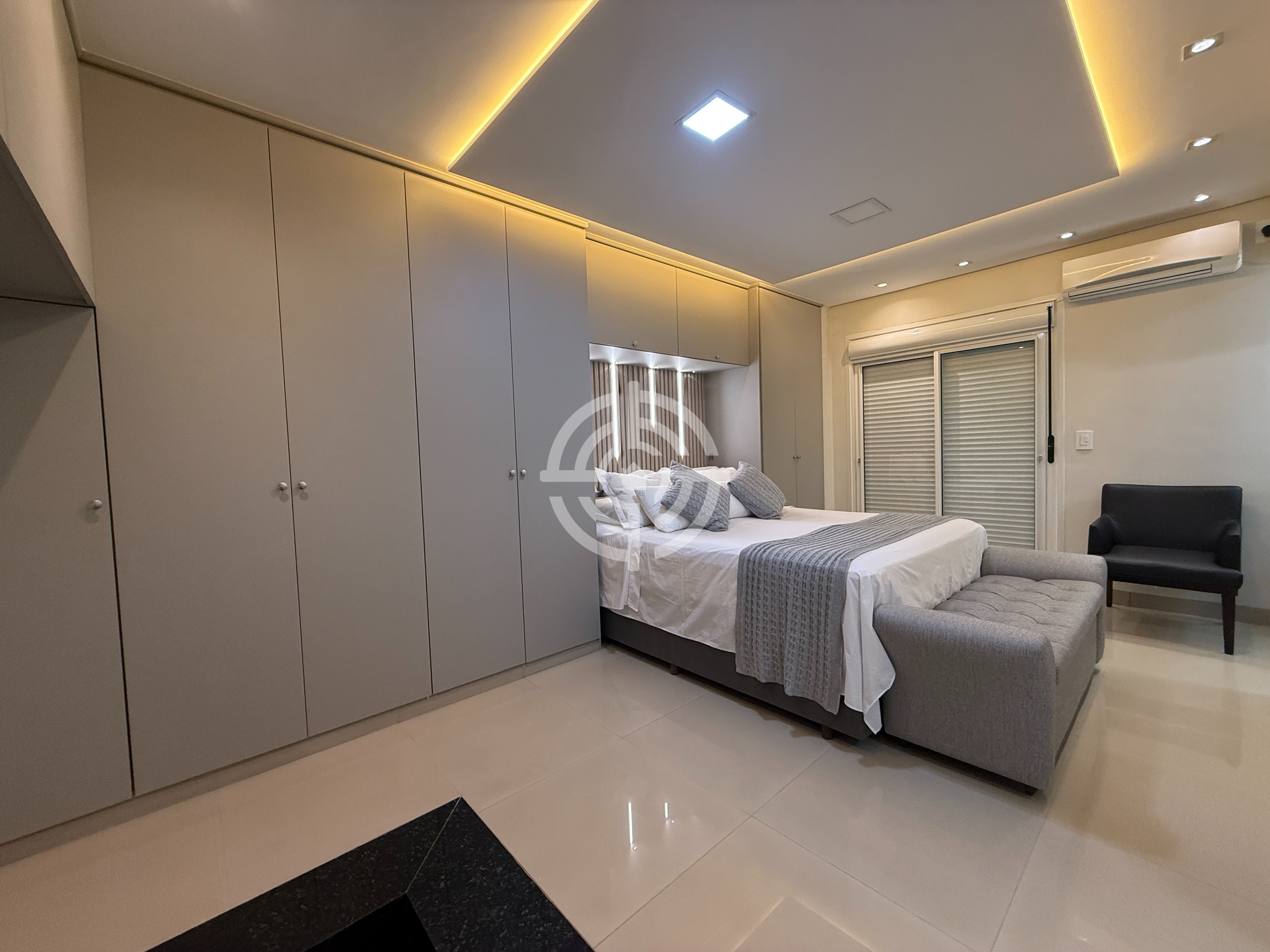 Casa com 4 dormitórios à venda, 278 m² por R$ 1.295.000,00 - Vila Yolanda - Foz do Iguaçu/PR