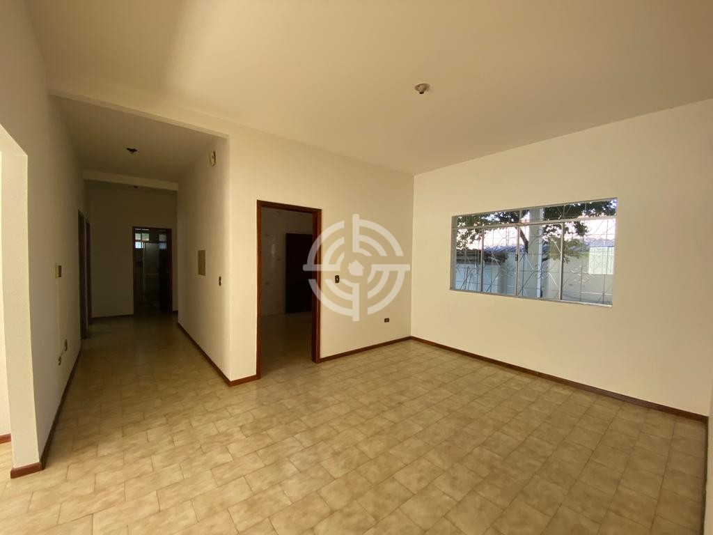 Casa 3 quartos (1 suíte) | Avenida Araucária - Três Bandeiras - Foz do Iguaçu
