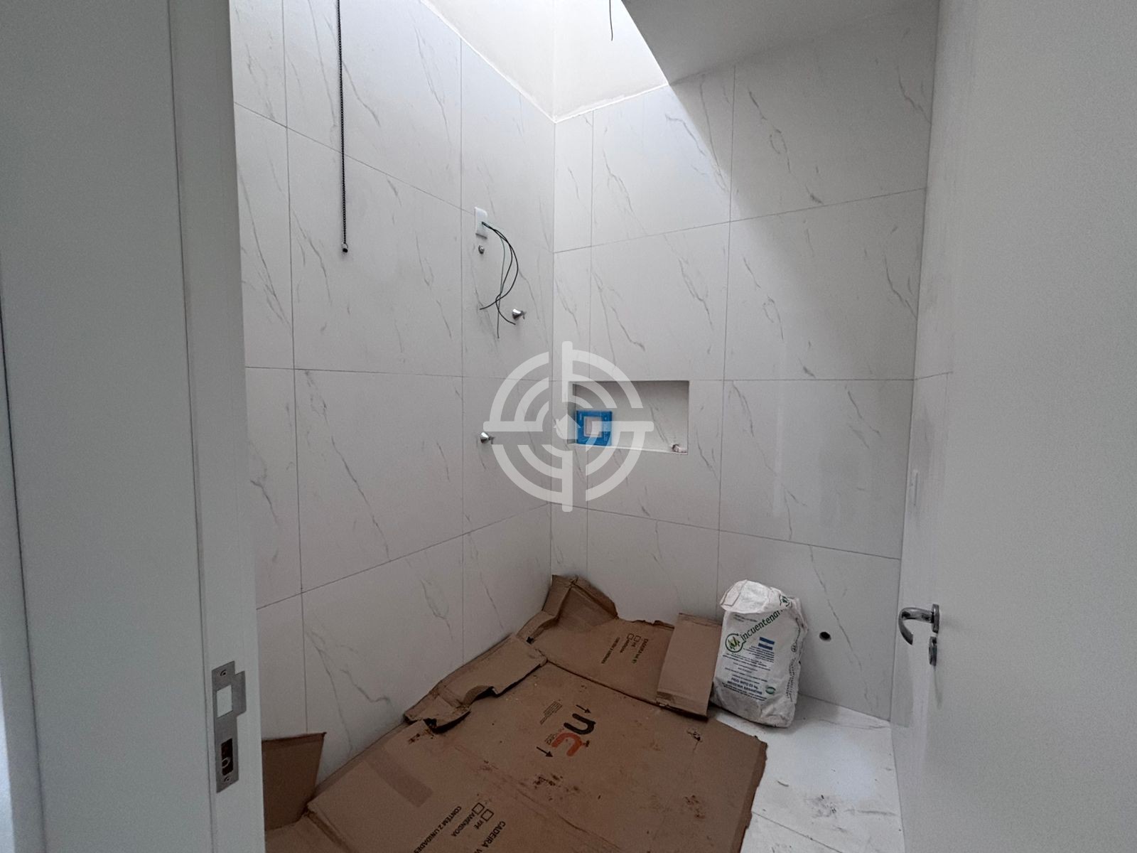 Casa 2 quartos (1 suíte) | Jd. Oliveira 2 - Foz do Iguaçu