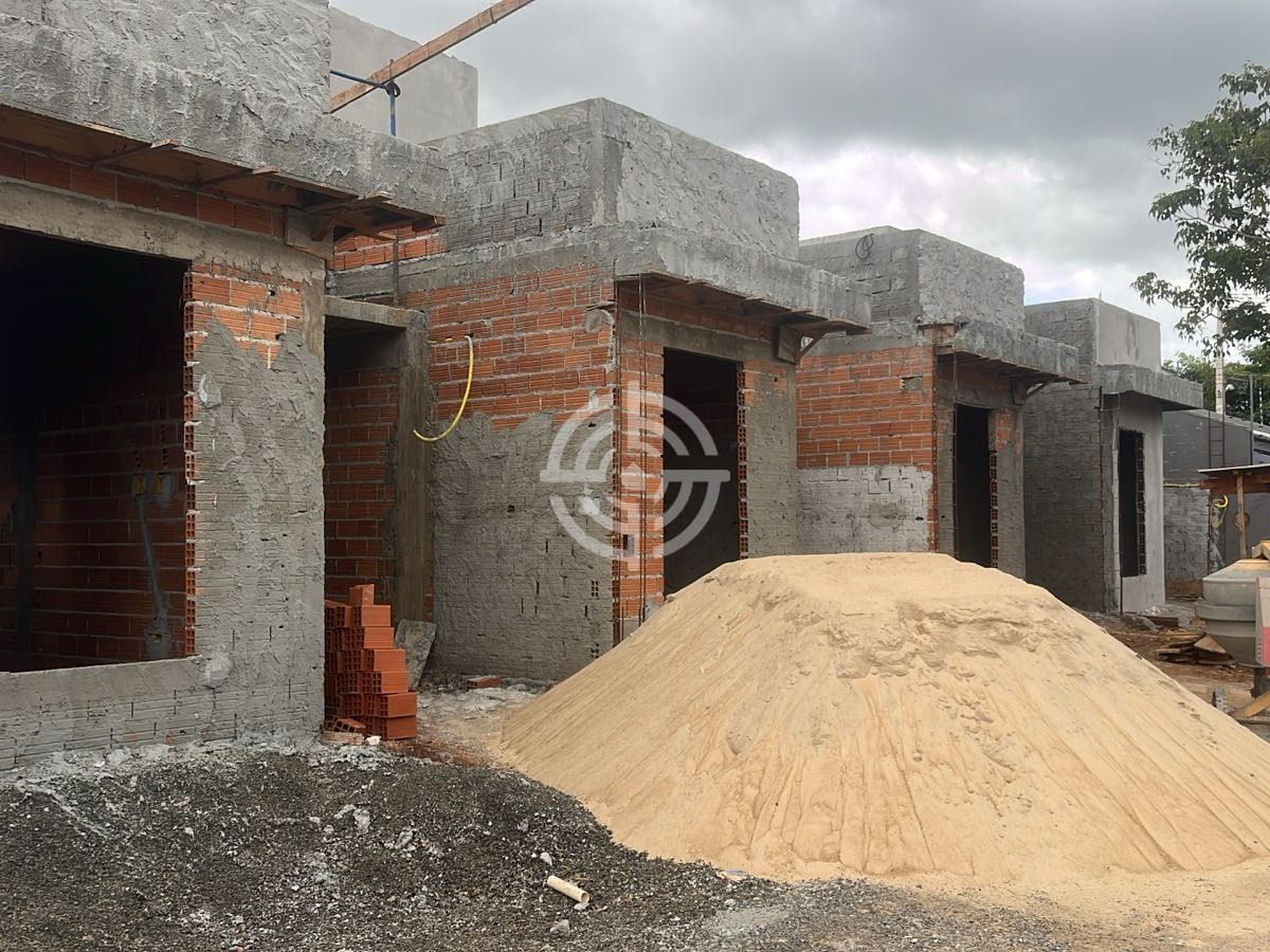 Casas Geminadas Ipê