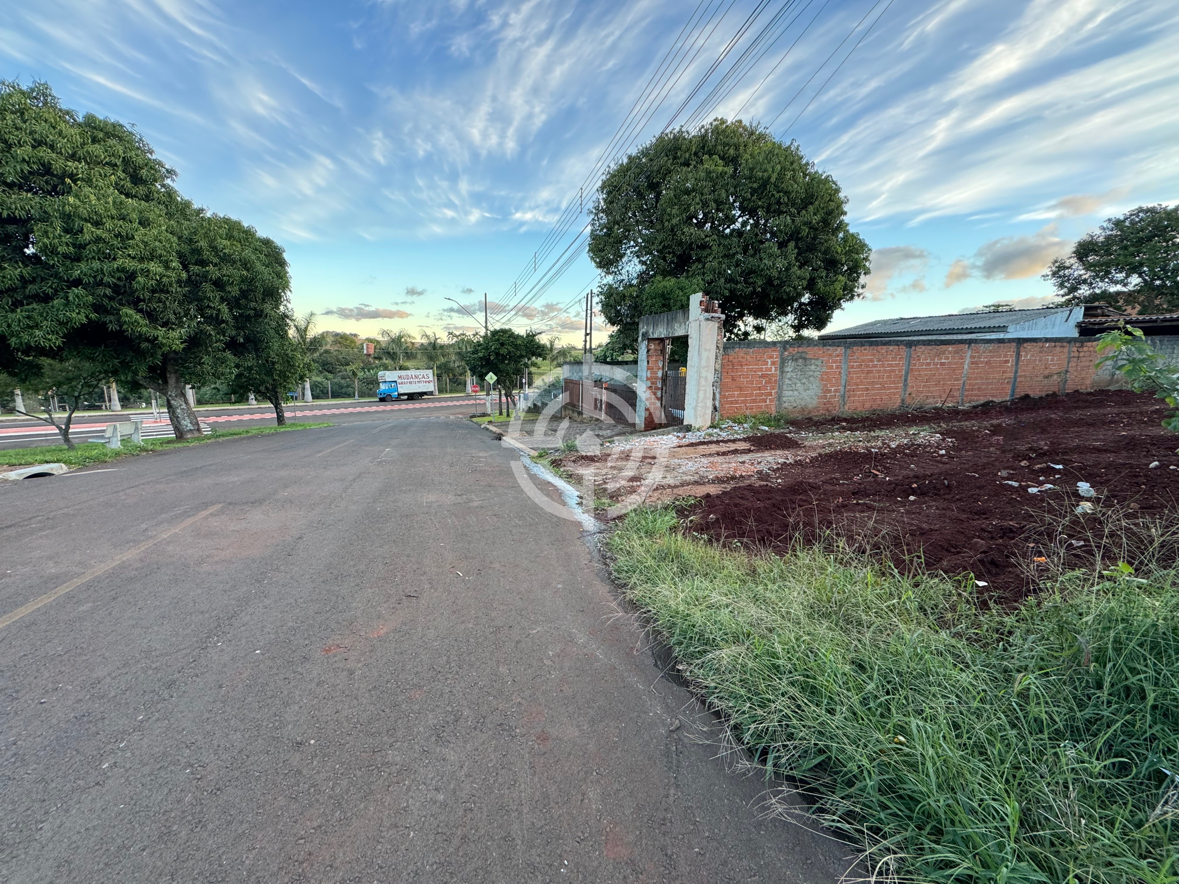 Lote em Santa Terezinha/ parque dos estados 