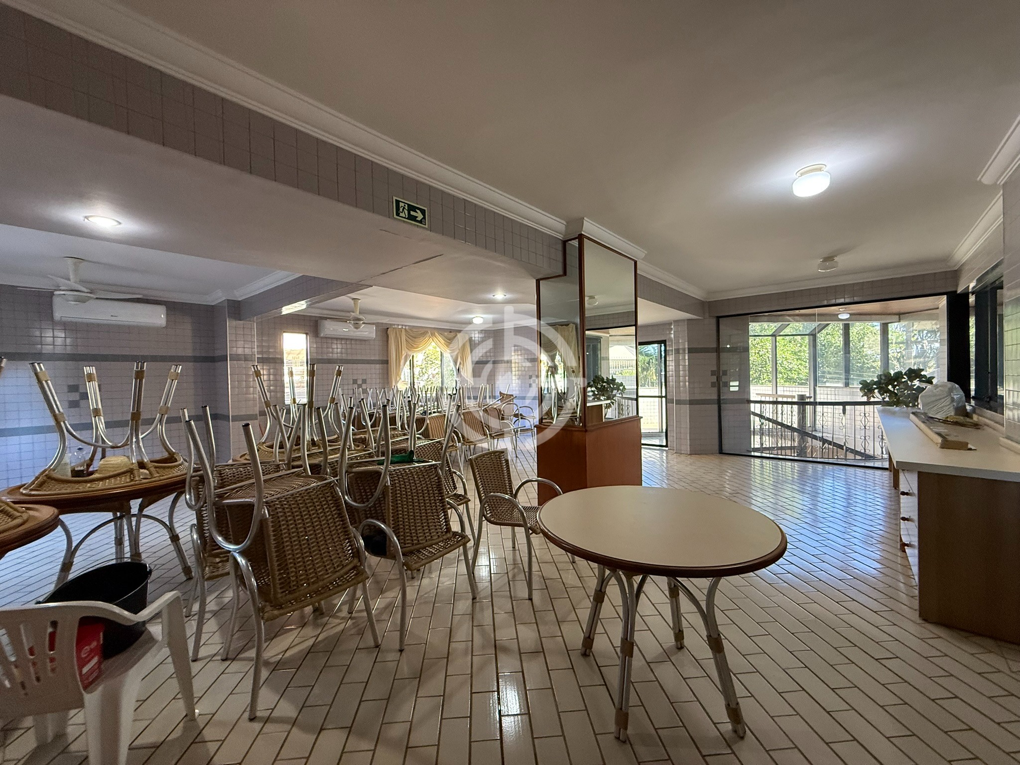 Apartamento Duplex com 5 suítes à venda, 347,54m² por R$ 1.500.000,00 - Edifício Tocantins - Foz do Iguaçu/PR