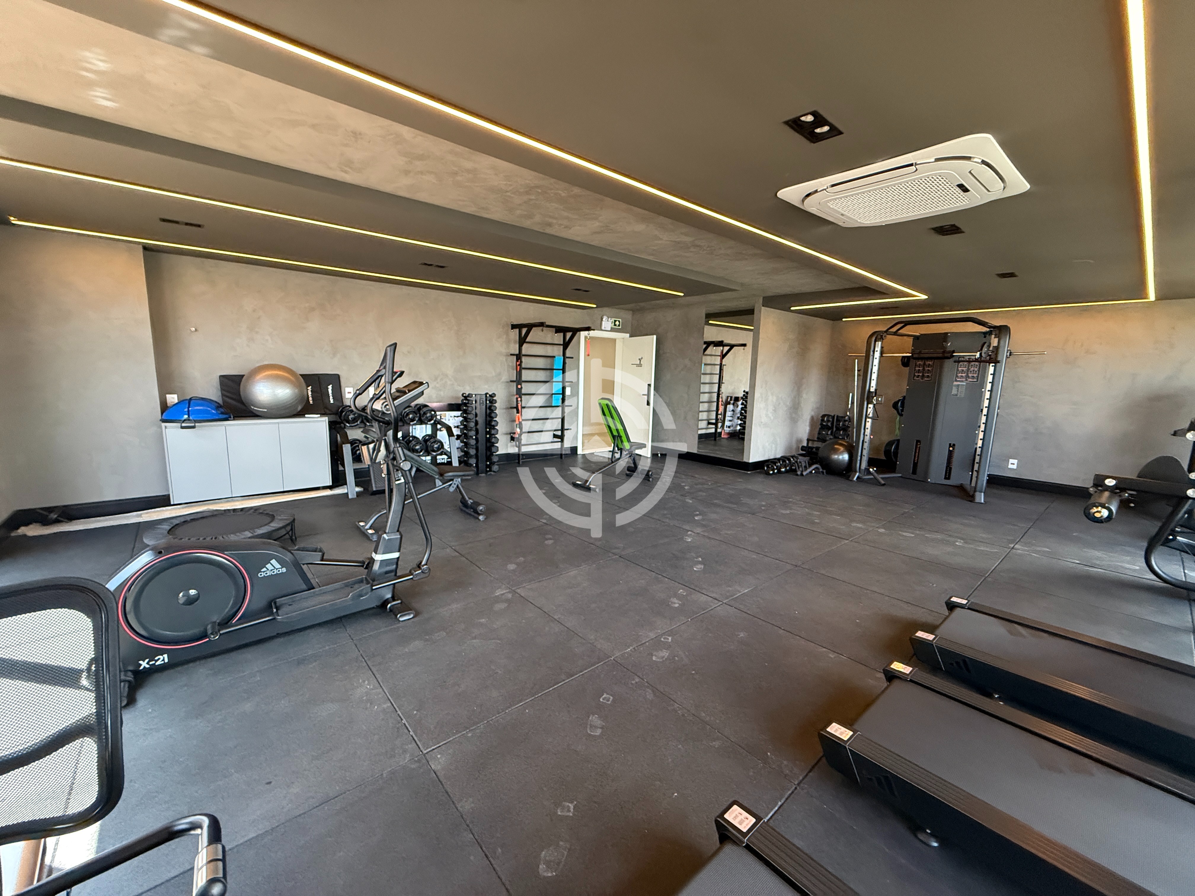 Apartamento com 1 dormitório à venda, 45 m² por R$ 547.000,00 - London Tower - Foz do Iguaçu/PR
