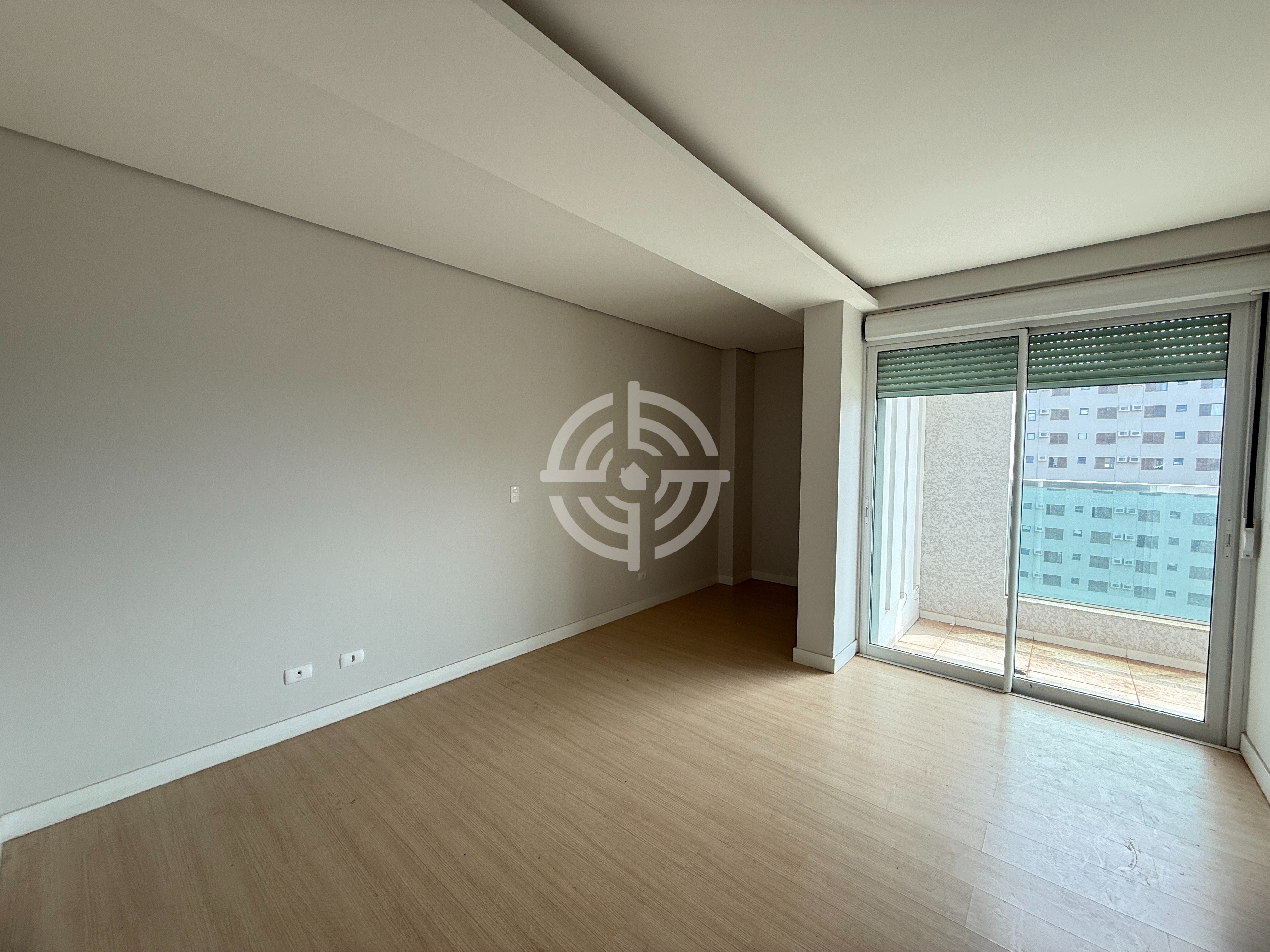 Apartamento Duplex com 4 dormitórios à venda, 203,12m² por R$ 1.780.000,00 - Condomínio Residencial Bella Vita - Foz do Iguaçu/PR