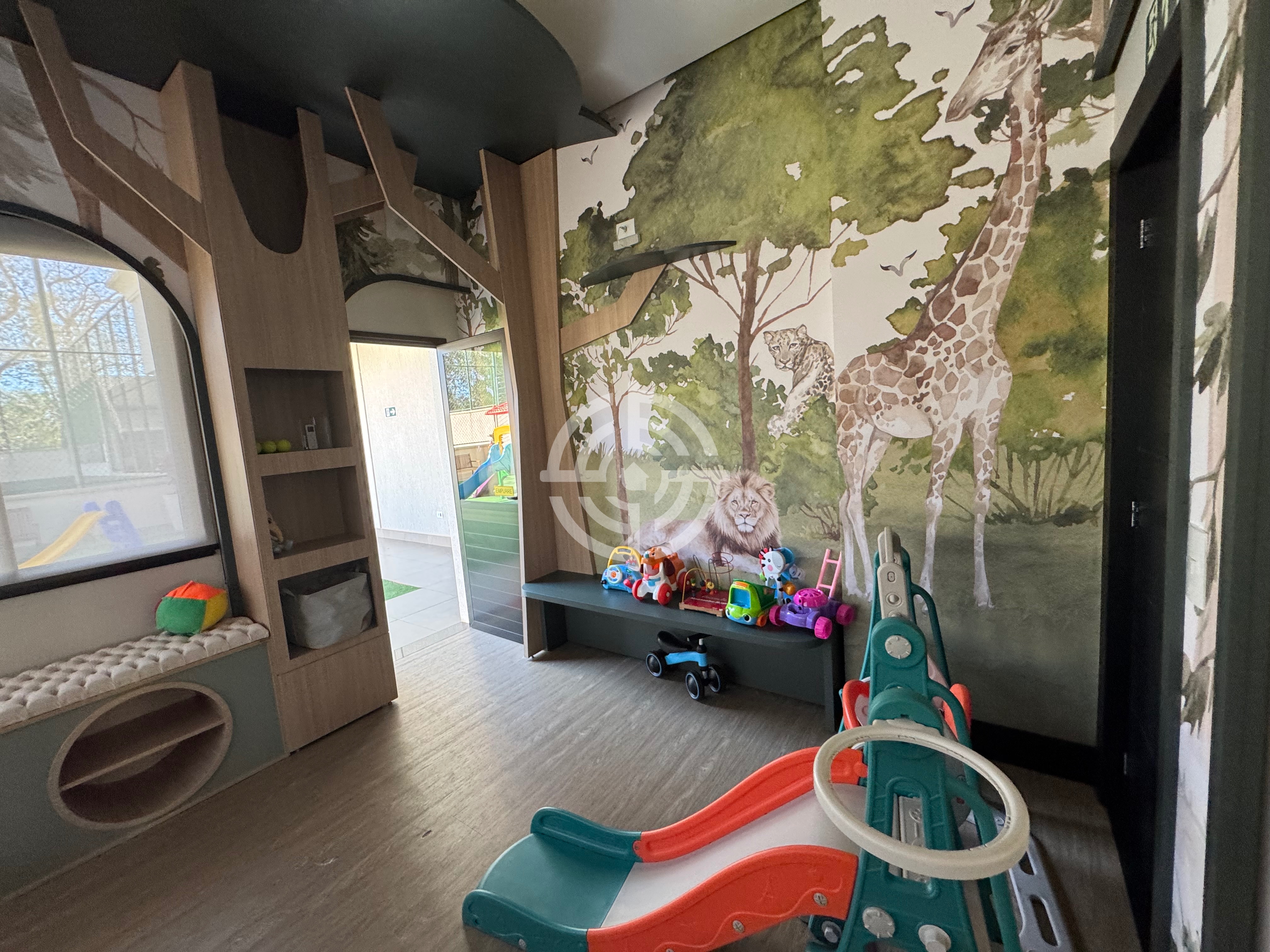 Apartamento à venda Renoir