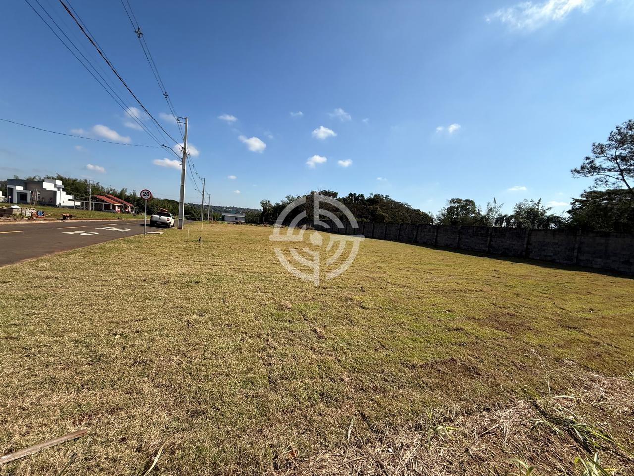 Terreno à venda, 300,91 m² por R$ 235.000,00 - Condomínio Horizontal Fechado Residencial Grepom - Foz do Iguaçu/PR