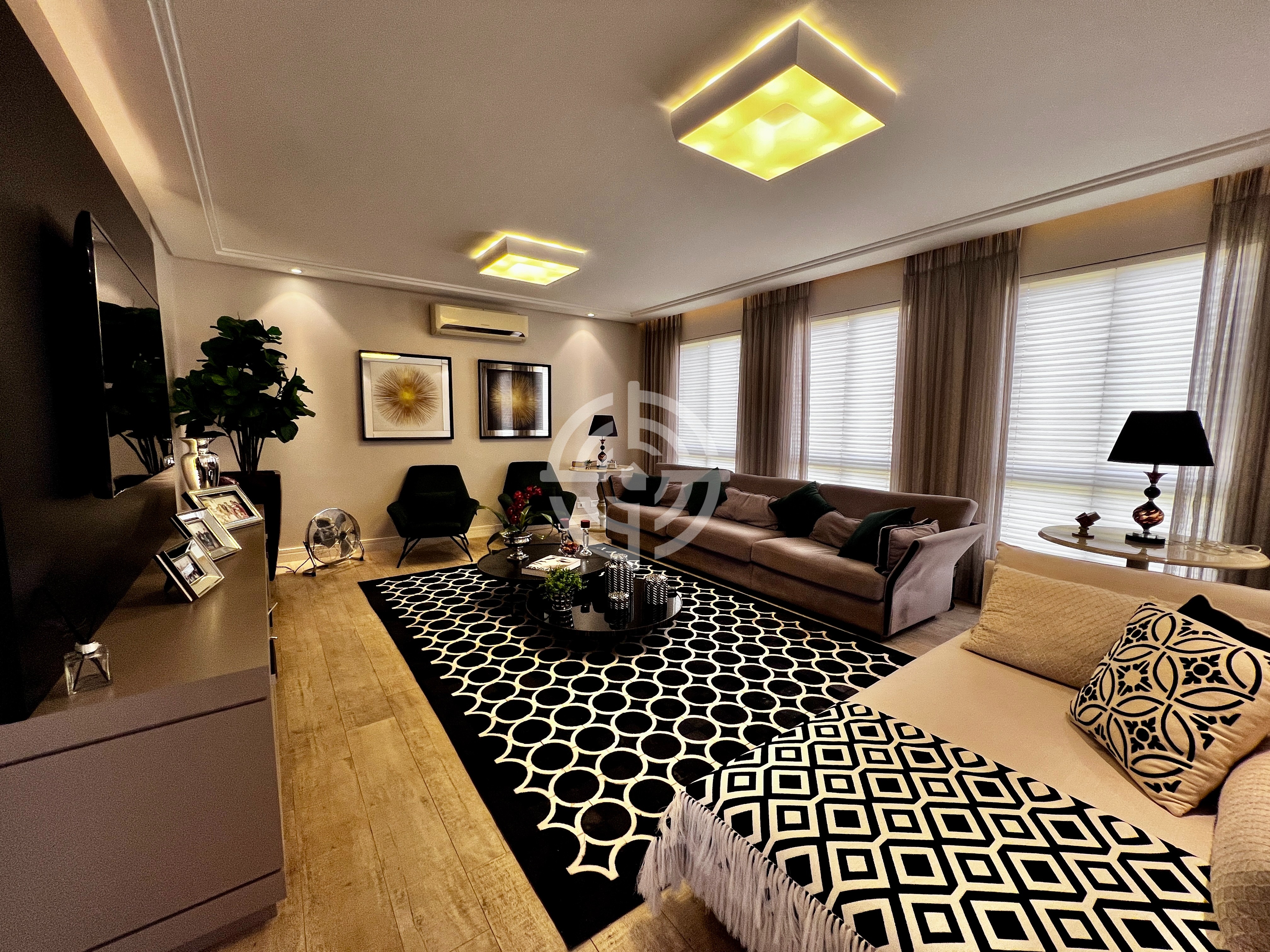 Casa com 5 dormitórios à venda, 469,76m² por R$ 3.200.000,00 - Condomínio Horizontal Fechado Residencial Eco Bella Vista - Foz do Iguaçu/PR