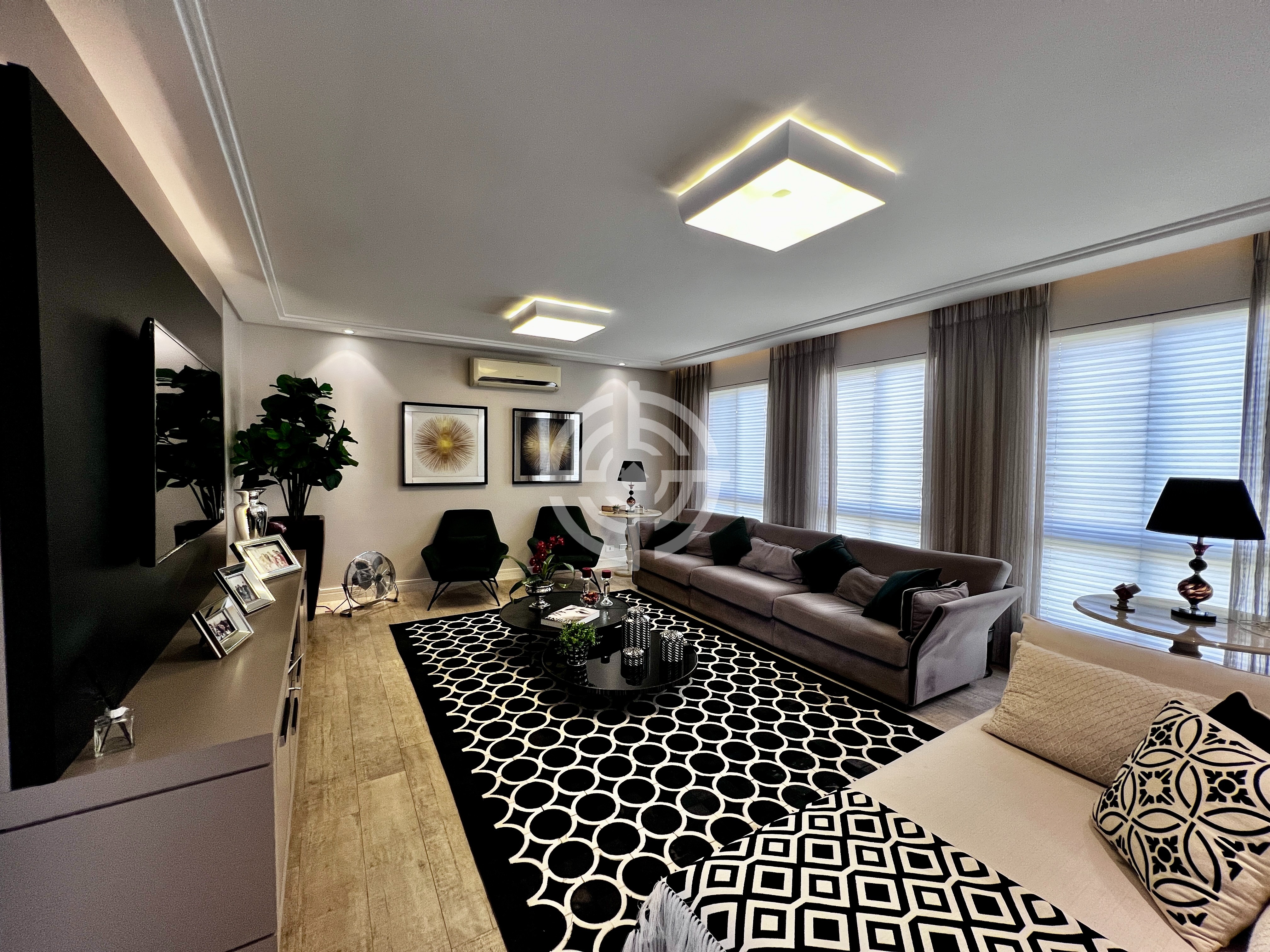 Casa com 5 dormitórios à venda, 469,76m² por R$ 3.200.000,00 - Condomínio Horizontal Fechado Residencial Eco Bella Vista - Foz do Iguaçu/PR