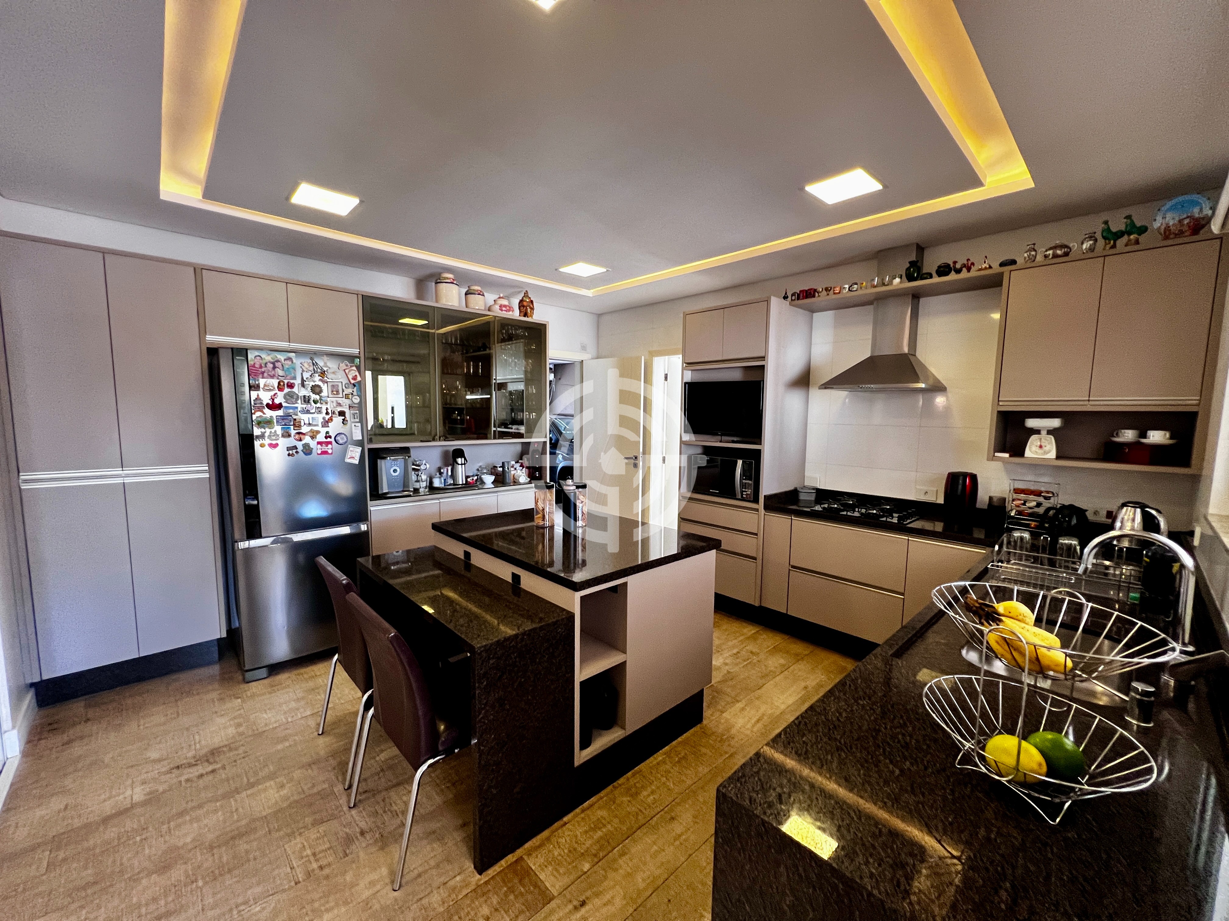 Casa com 5 dormitórios à venda, 469,76m² por R$ 3.200.000,00 - Condomínio Horizontal Fechado Residencial Eco Bella Vista - Foz do Iguaçu/PR