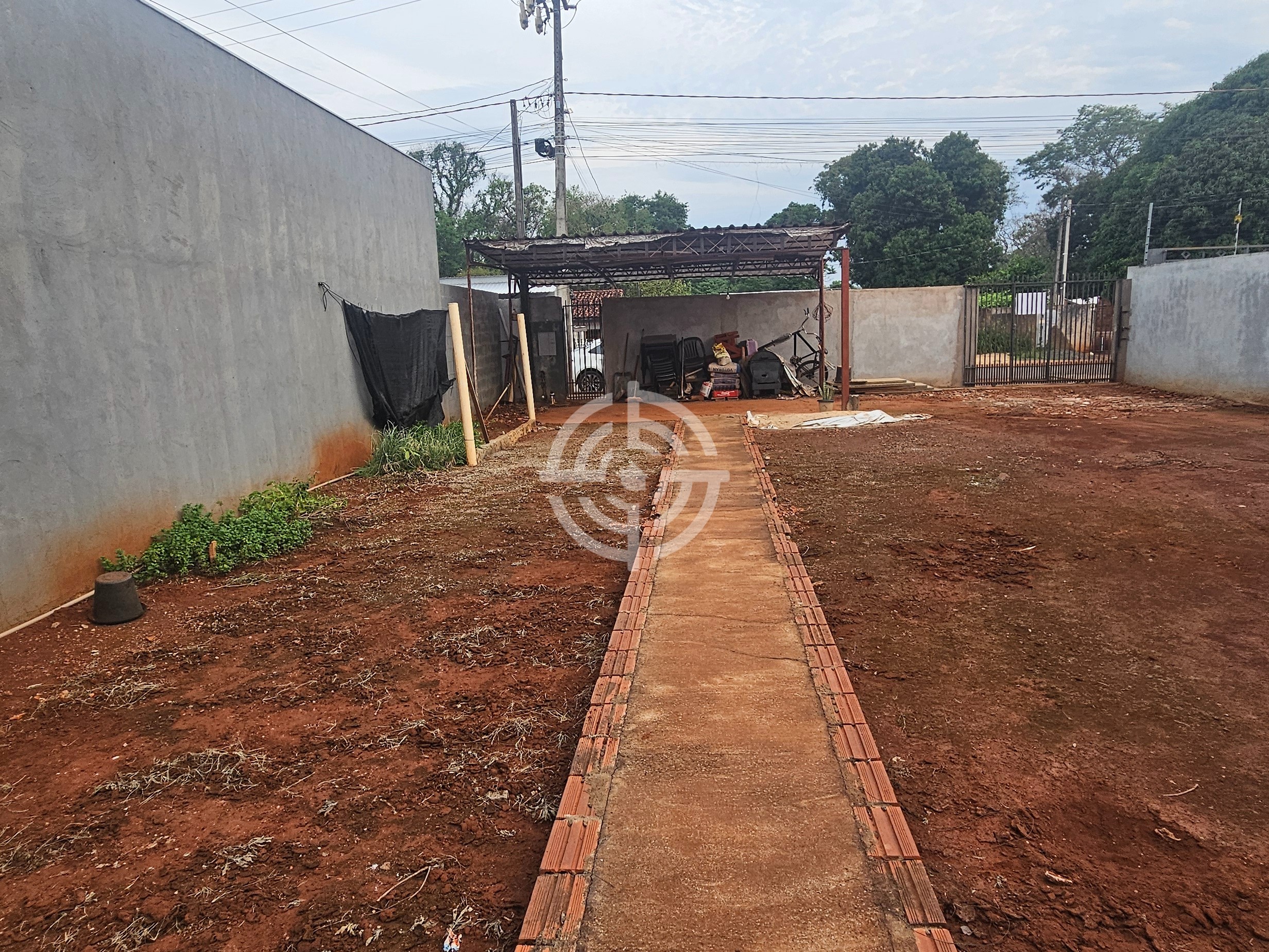 Terreno + casa
