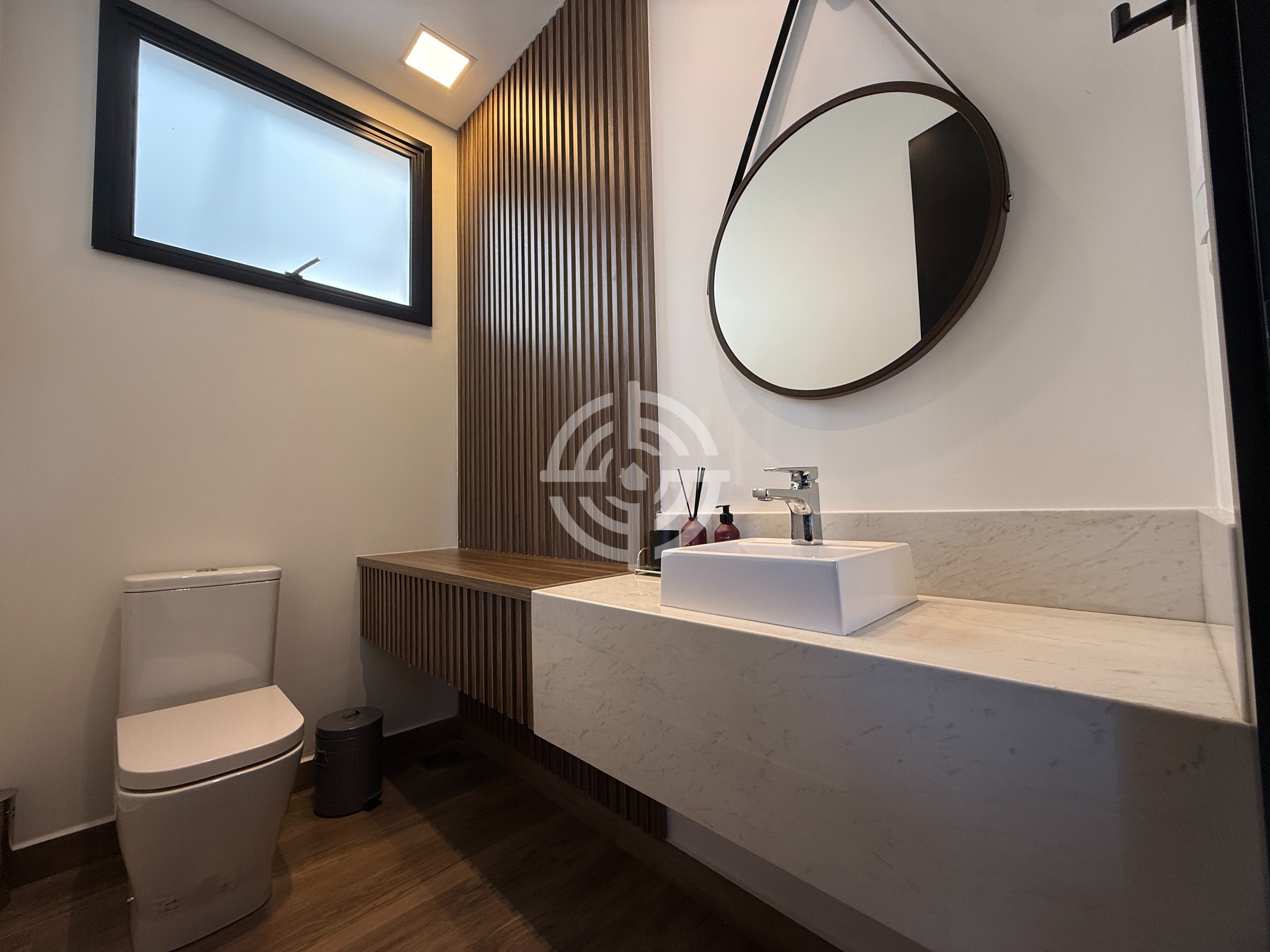 Casa com 3 suítes à venda, 244 m² por R$ 1.890.000 - Condomínio Arco de Paris - Foz do Iguaçu/PR