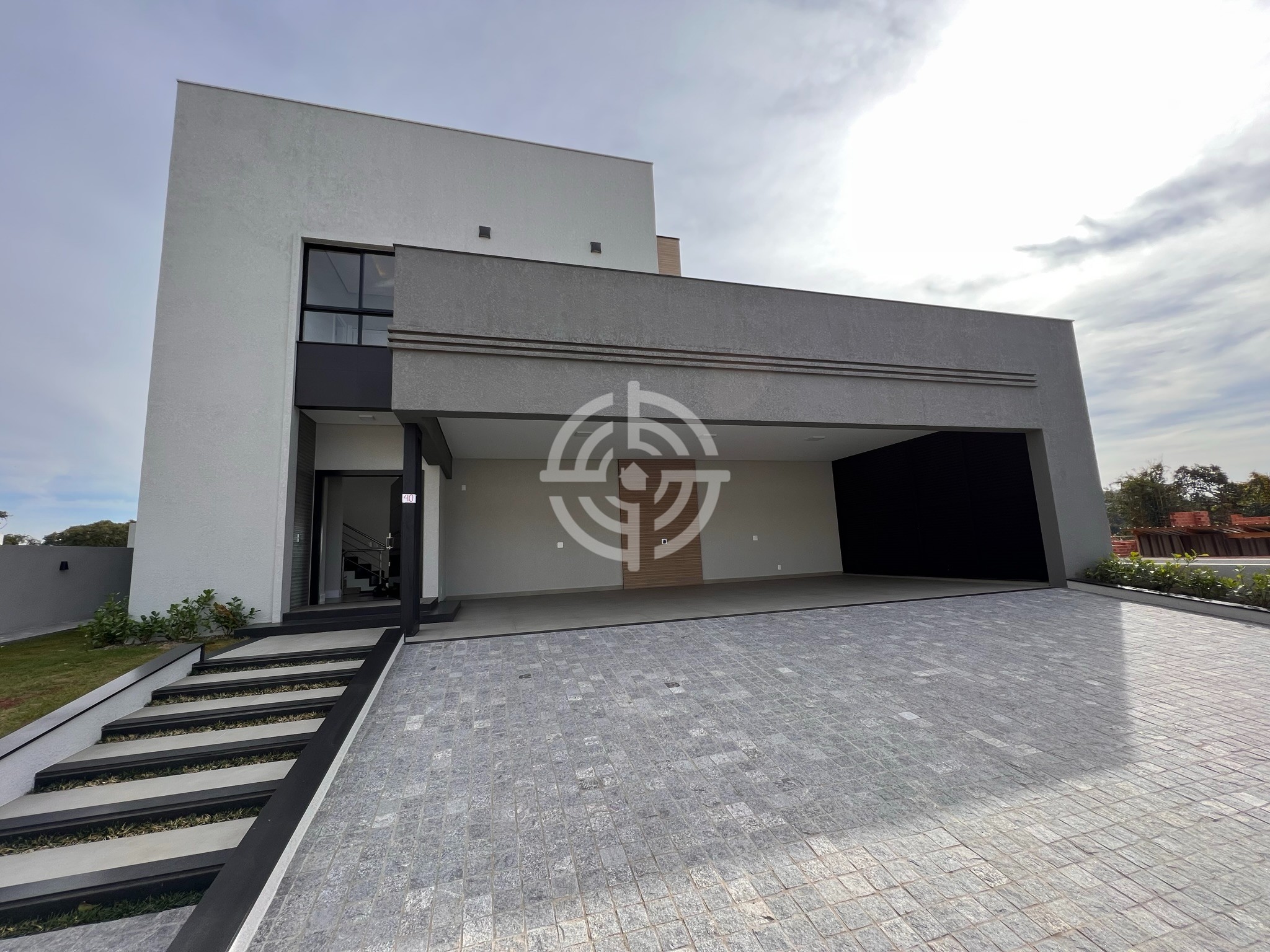 Casa à venda, com 5 suítes por R$ 5.500.000,00 - Condomínio Horizontal Fechado Residencial Porto Madero - Foz do Iguaçu/PR