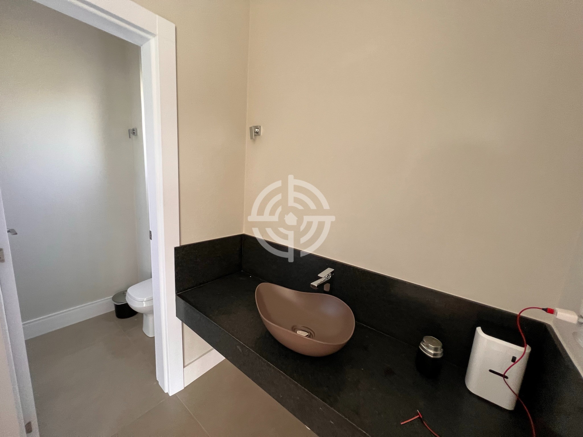 Casa à venda, com 5 suítes por R$ 5.500.000,00 - Condomínio Horizontal Fechado Residencial Porto Madero - Foz do Iguaçu/PR