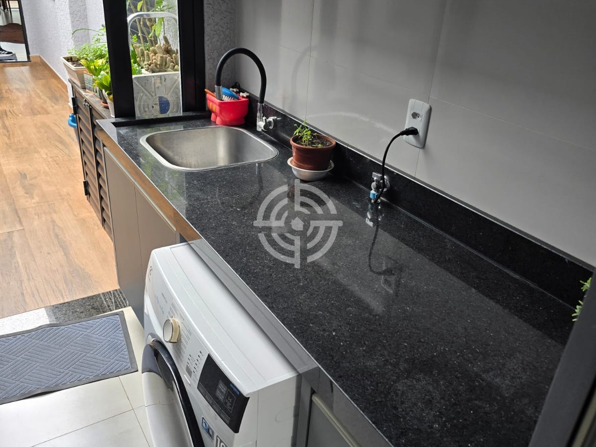Casa Terrea Semi-Mobiliado a Venda no Parque Imperatriz